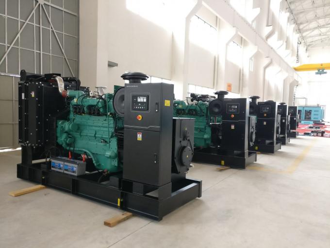 200KW Open Type Natural Gas Generator Set With Original Cummins Engine 6L14TWG1, Stamford Alternator UCDI274K